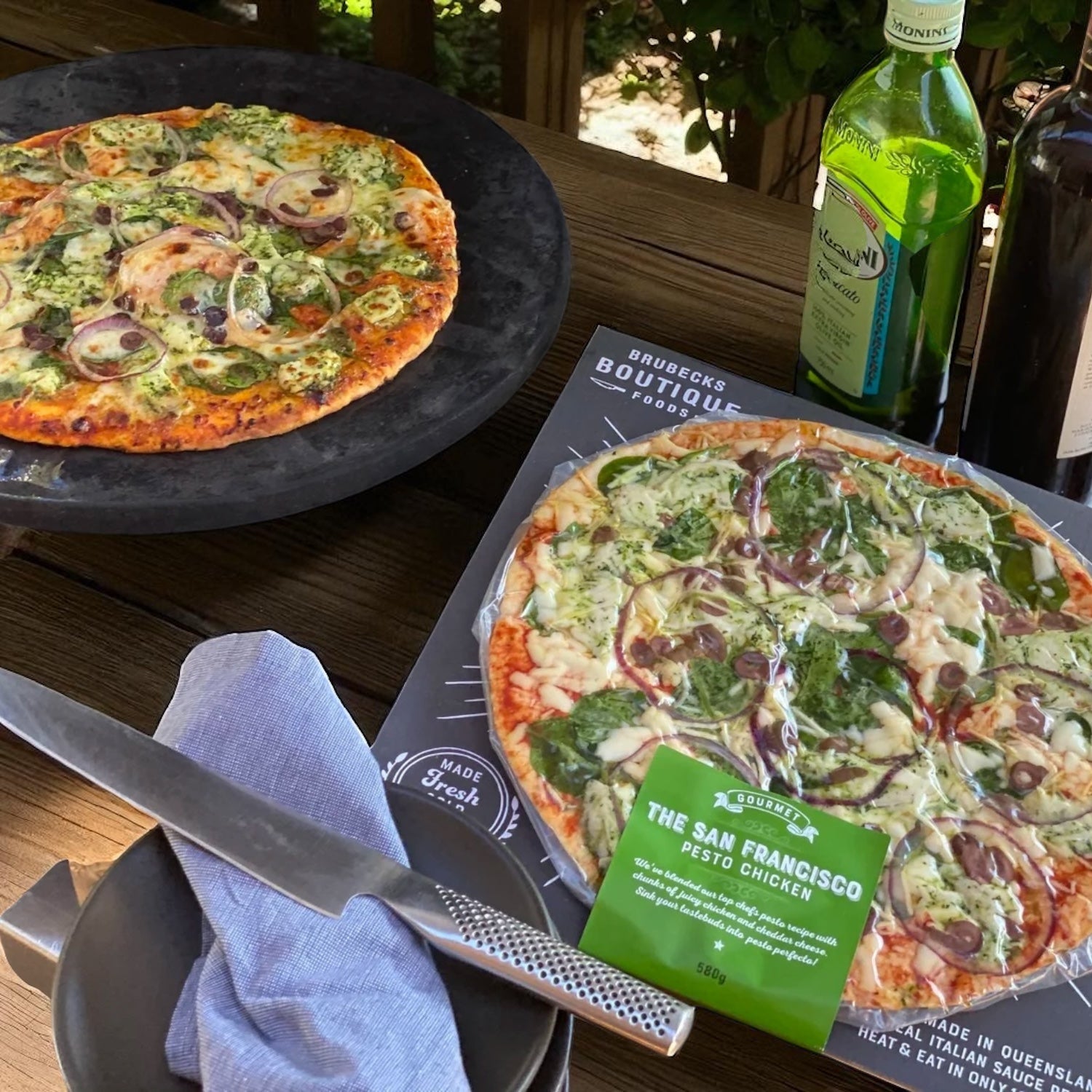 PIZZA & SALADS